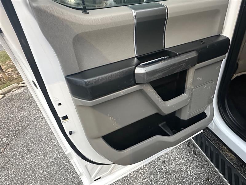 Ford F-150 XL SuperCrew 6.5-ft. Bed 4WD 2017