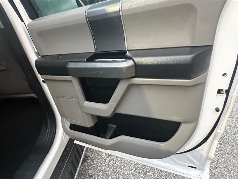 Ford F-150 XL SuperCrew 6.5-ft. Bed 4WD 2017