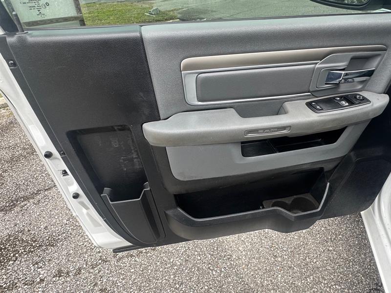 RAM 1500 Tradesman Regular Cab SWB 2WD 2013