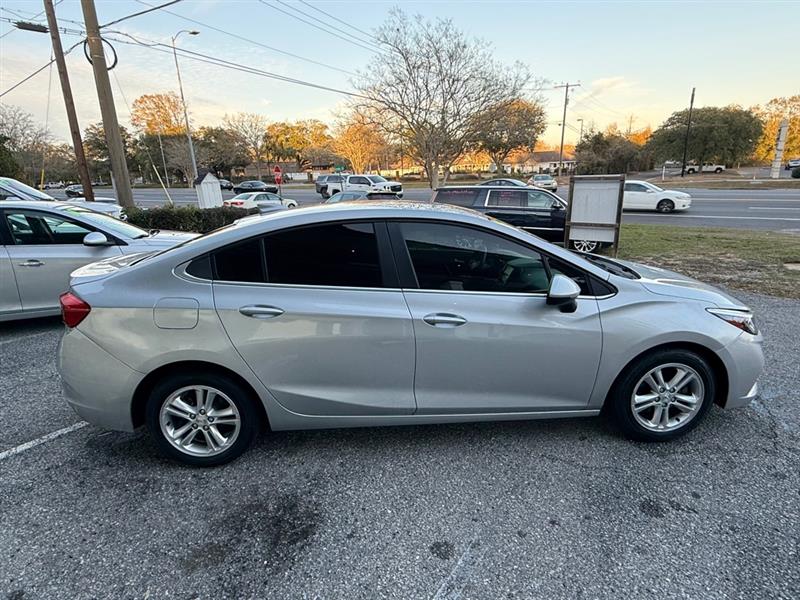 Chevrolet Cruze LT Auto 2018