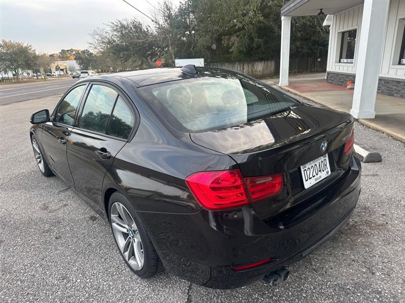BMW 3-Series 328i Sedan 2013