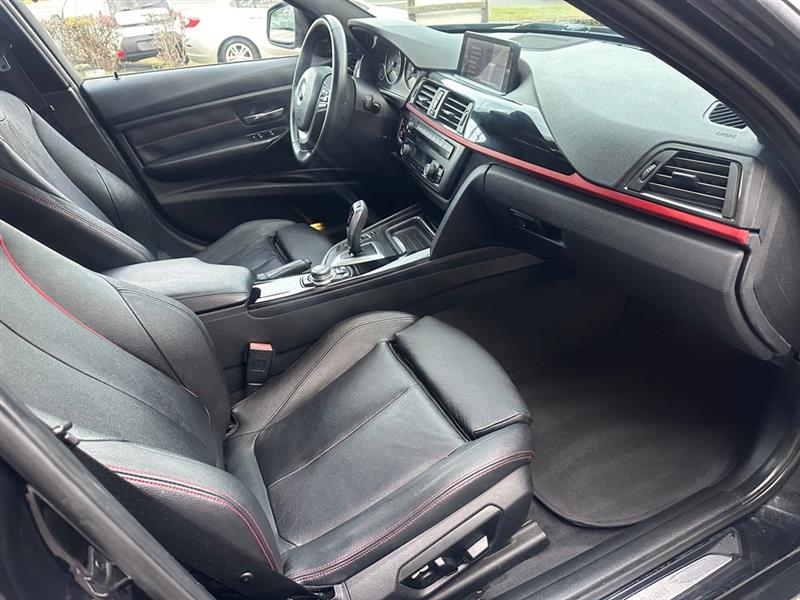 BMW 3-Series 328i Sedan 2013