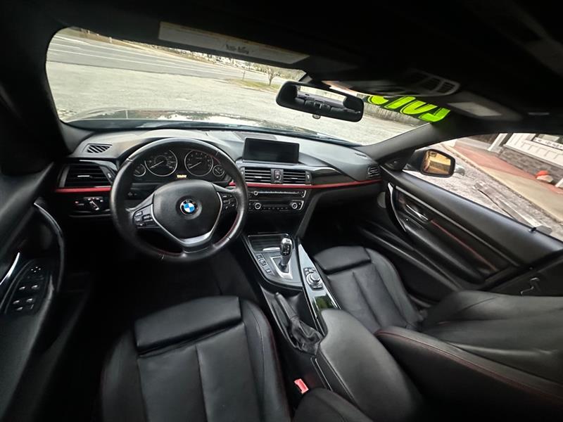 BMW 3-Series 328i Sedan 2013