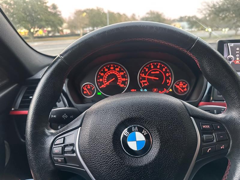 BMW 3-Series 328i Sedan 2013