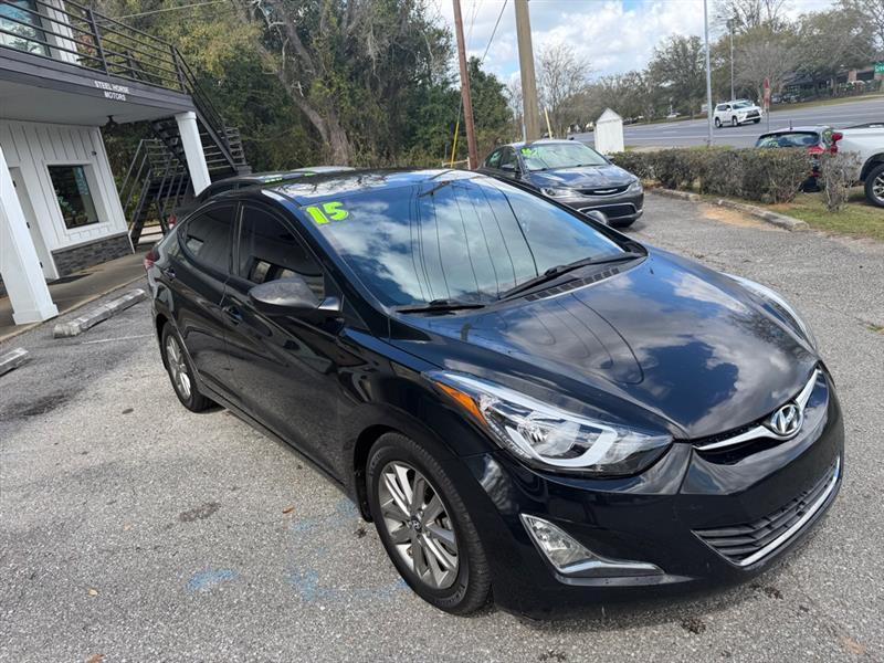 Hyundai Elantra SE 4D Sedan 2015