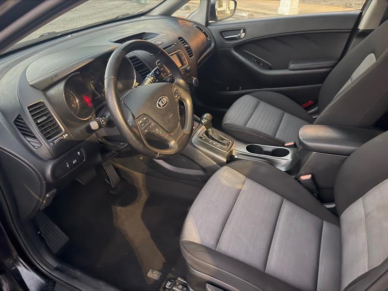 Kia Forte 5-Door EX 2016