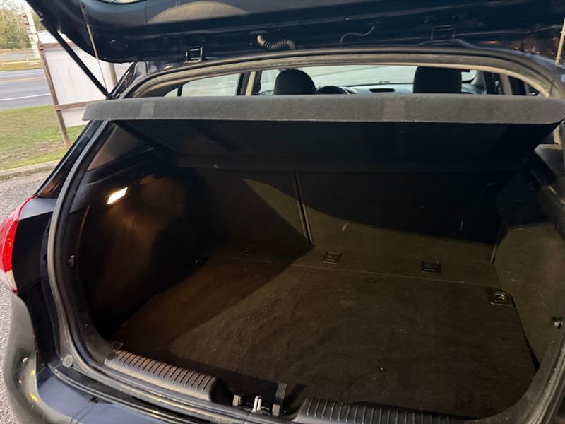 Kia Forte 5-Door EX 2016