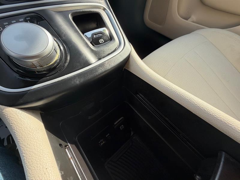 Chrysler 200 Limited 2016