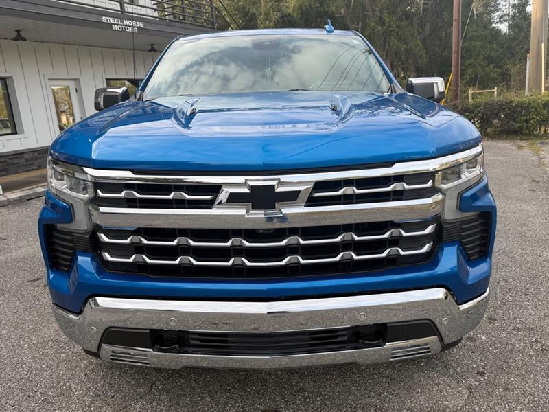 Chevrolet Silverado 1500 LTZ Crew Cab 4WD 2022