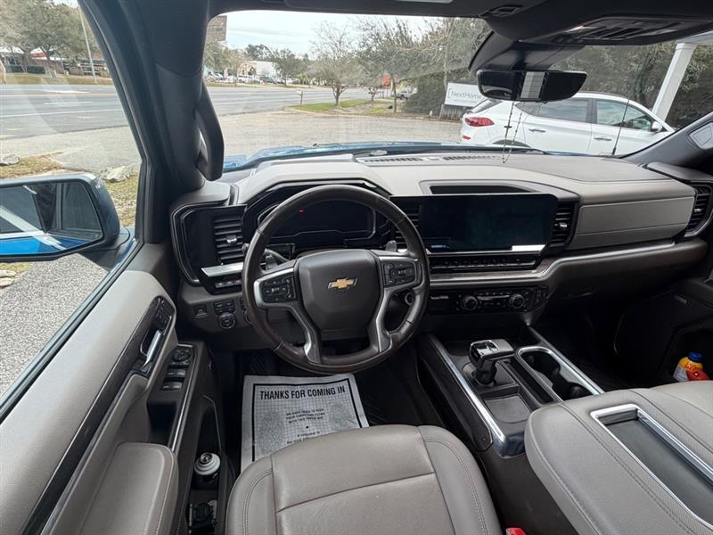 Chevrolet Silverado 1500 LTZ Crew Cab 4WD 2022