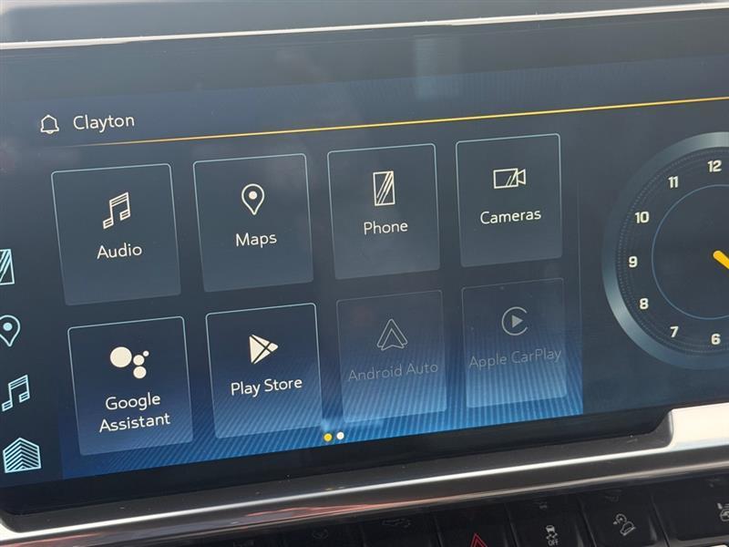 Chevrolet Silverado 1500 LTZ Crew Cab 4WD 2022