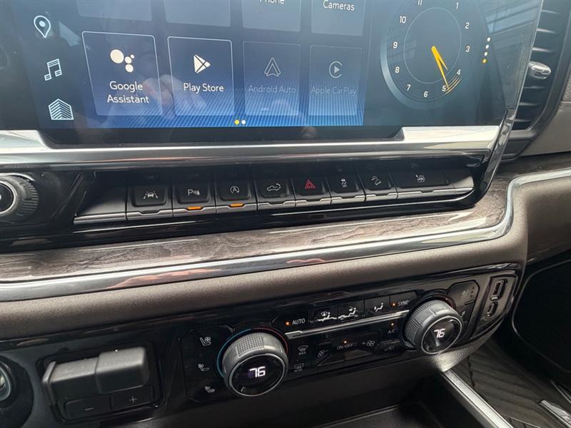 Chevrolet Silverado 1500 LTZ Crew Cab 4WD 2022