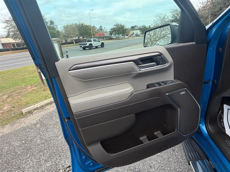 Chevrolet Silverado 1500 LTZ Crew Cab 4WD 2022