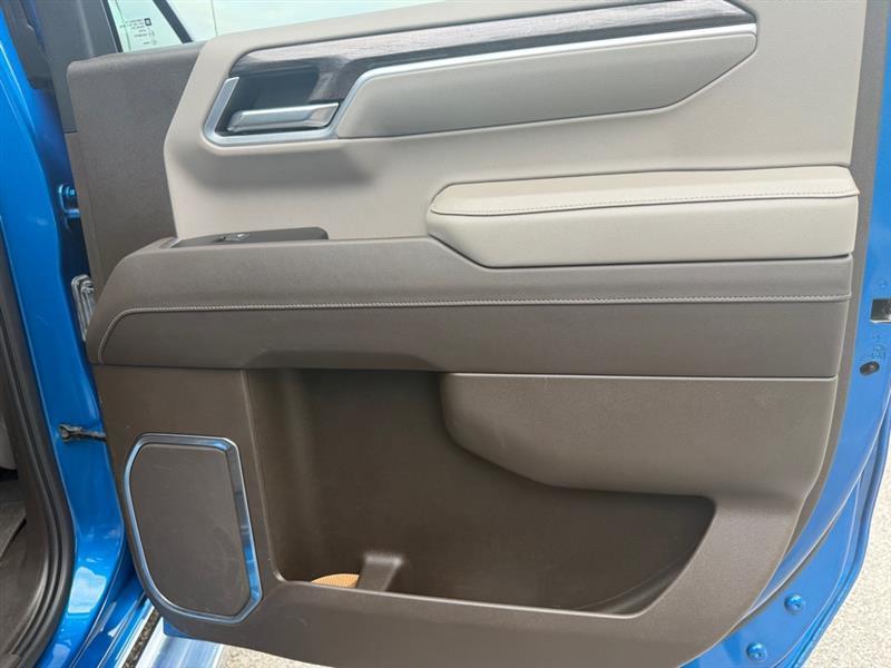 Chevrolet Silverado 1500 LTZ Crew Cab 4WD 2022