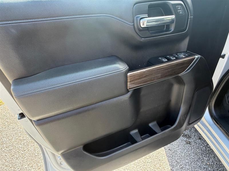 Chevrolet Silverado 1500 LT Crew Cab 2WD 2019