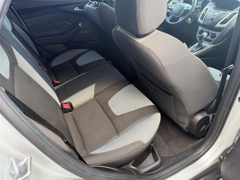 Ford Focus SE Hatch 2014