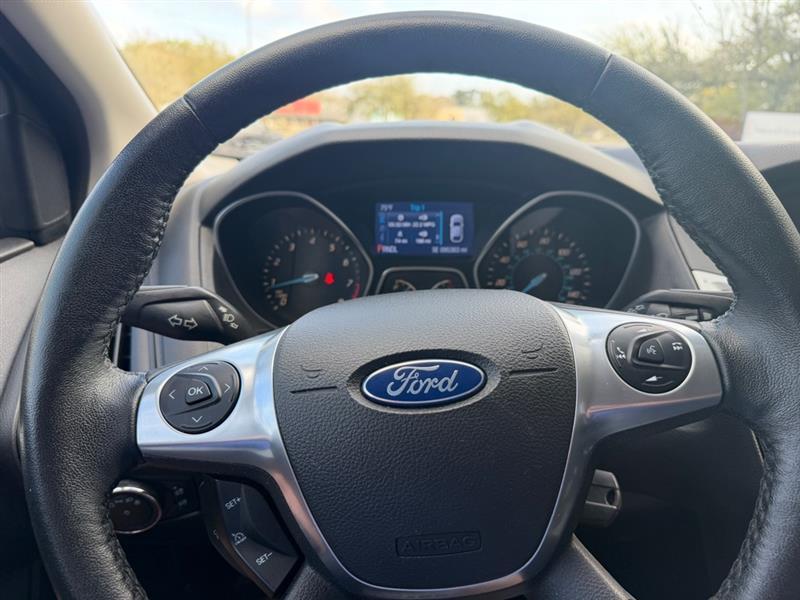 Ford Focus SE Hatch 2014
