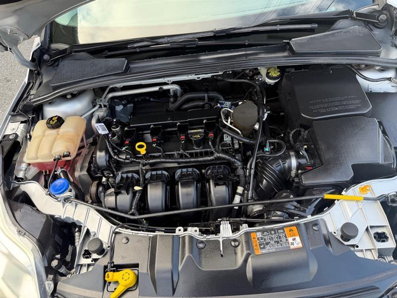 Ford Focus SE Hatch 2014