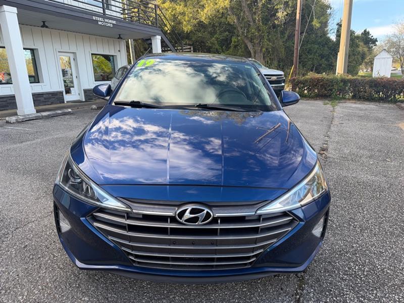 Hyundai Elantra Limited 2019