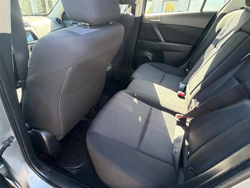 Mazda MAZDA3 i SV 4-Door 2010