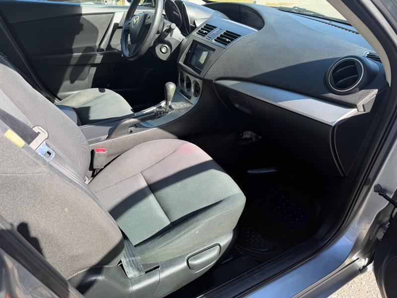 Mazda MAZDA3 i SV 4-Door 2010