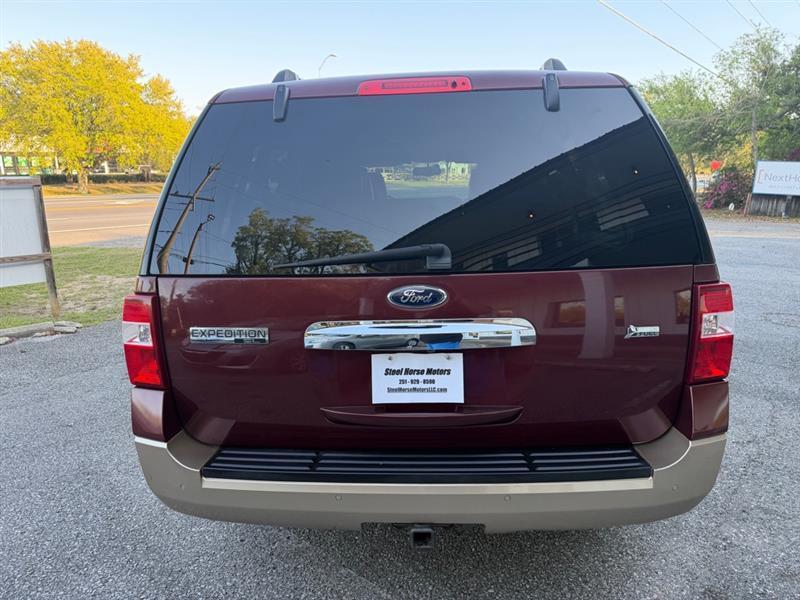 Ford Expedition EL XLT 2WD 2012