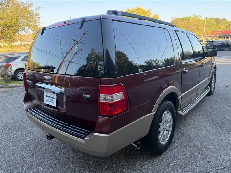 Ford Expedition EL XLT 2WD 2012