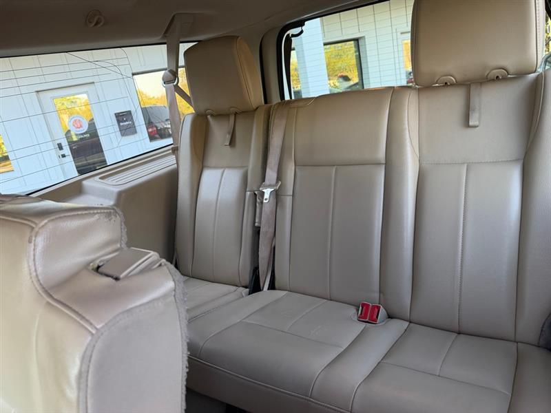 Ford Expedition EL XLT 2WD 2012