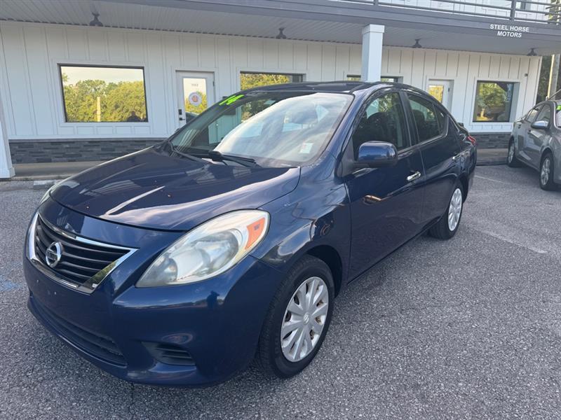 2014 Nissan Versa 1.6 S 5M