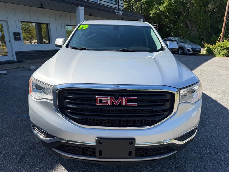 GMC Acadia SLE-1 FWD 2019