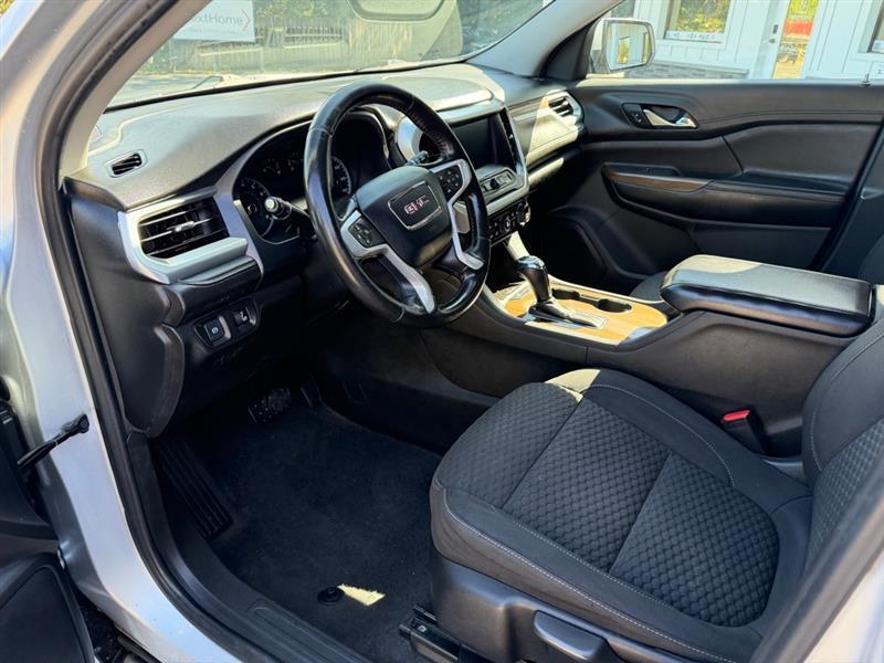 GMC Acadia SLE-1 FWD 2019