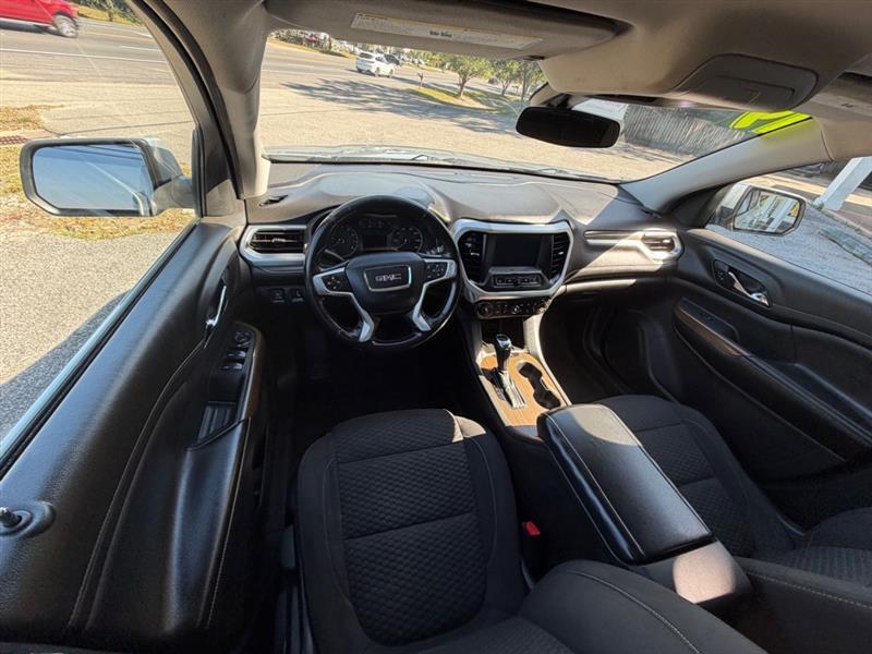 GMC Acadia SLE-1 FWD 2019