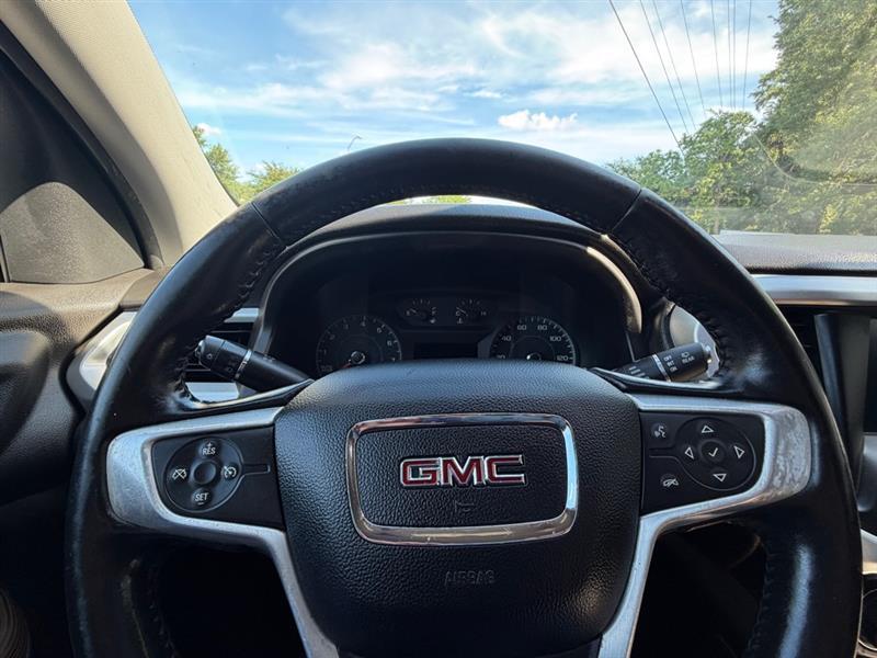 GMC Acadia SLE-1 FWD 2019