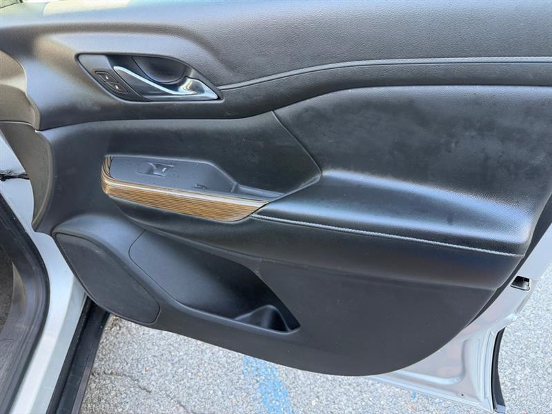 GMC Acadia SLE-1 FWD 2019