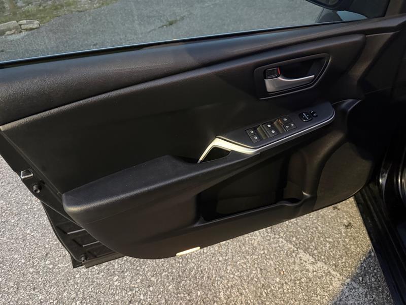 Toyota Camry LE 2015