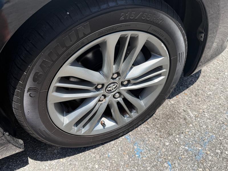 Toyota Camry LE 2015
