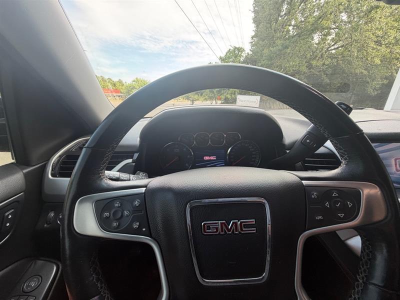 GMC Yukon SLT 4WD 2019