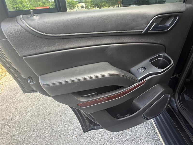 GMC Yukon SLT 4WD 2019