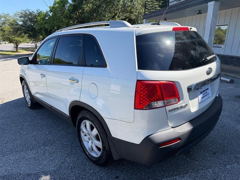 Kia Sorento LX 2WD 2012