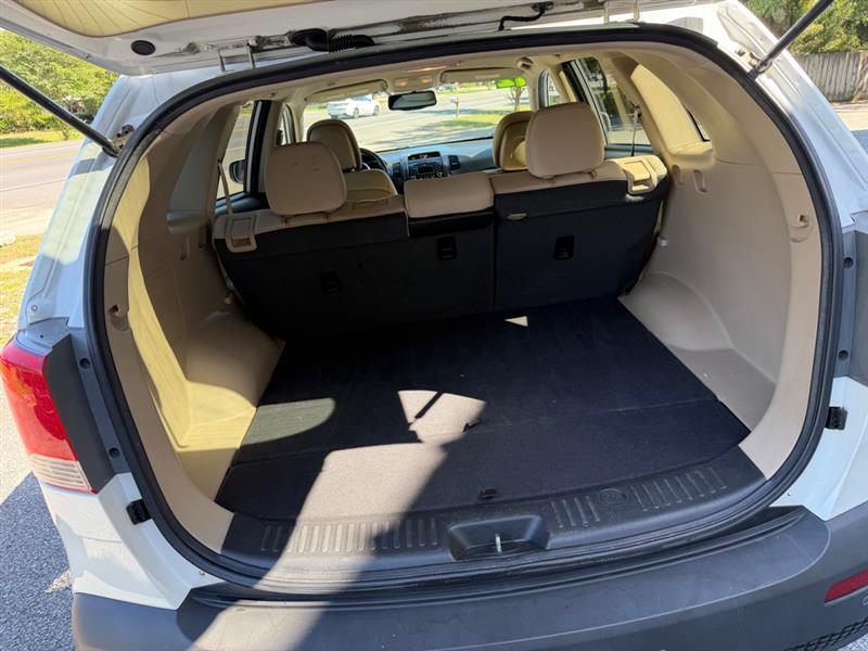 Kia Sorento LX 2WD 2012