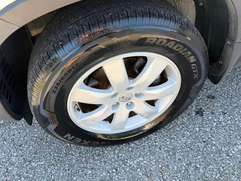 Kia Sorento LX 2WD 2012