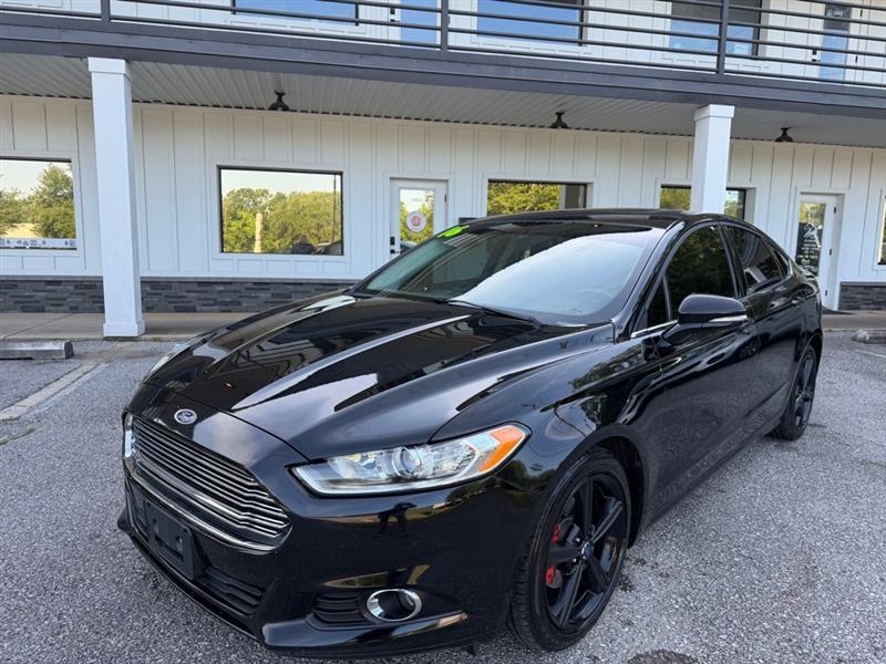 Ford Fusion SE 2016