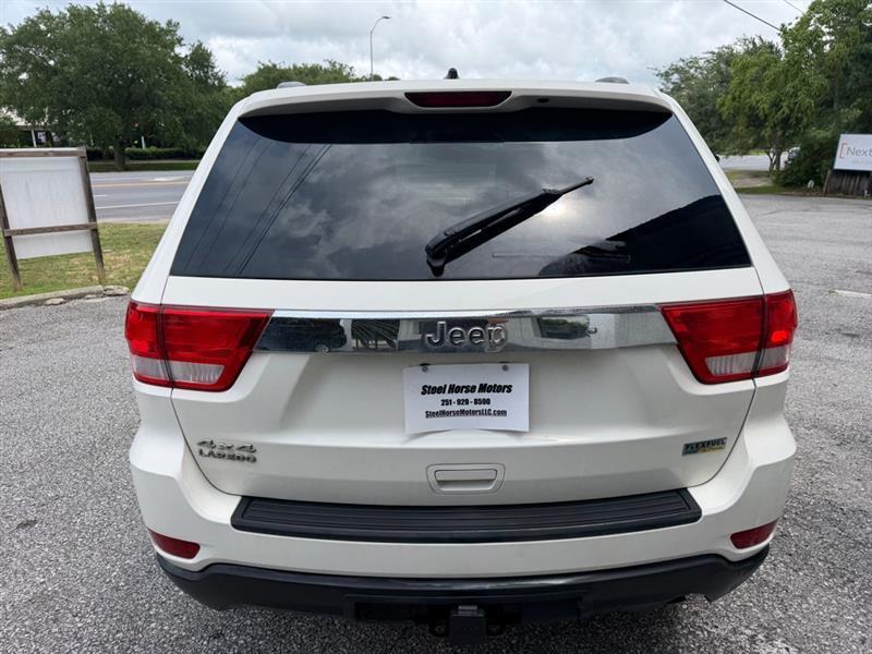 Jeep Grand Cherokee Laredo 4WD 2012