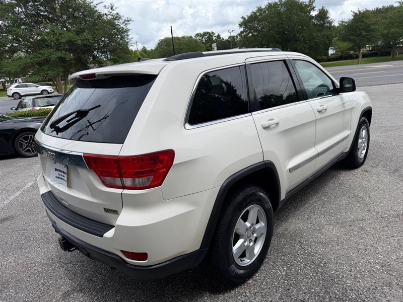 Jeep Grand Cherokee Laredo 4WD 2012