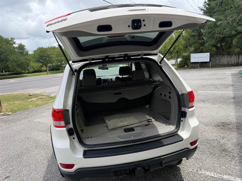 Jeep Grand Cherokee Laredo 4WD 2012