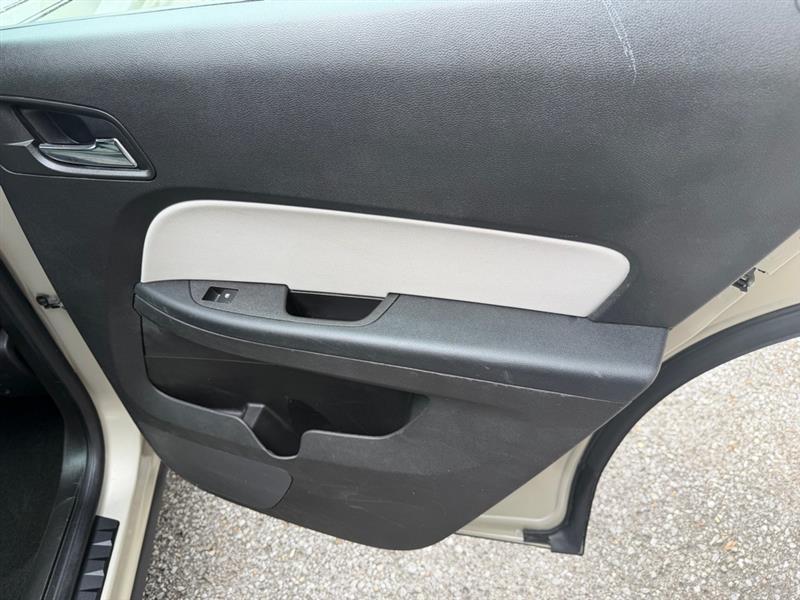 Chevrolet Equinox LS 2WD 2014