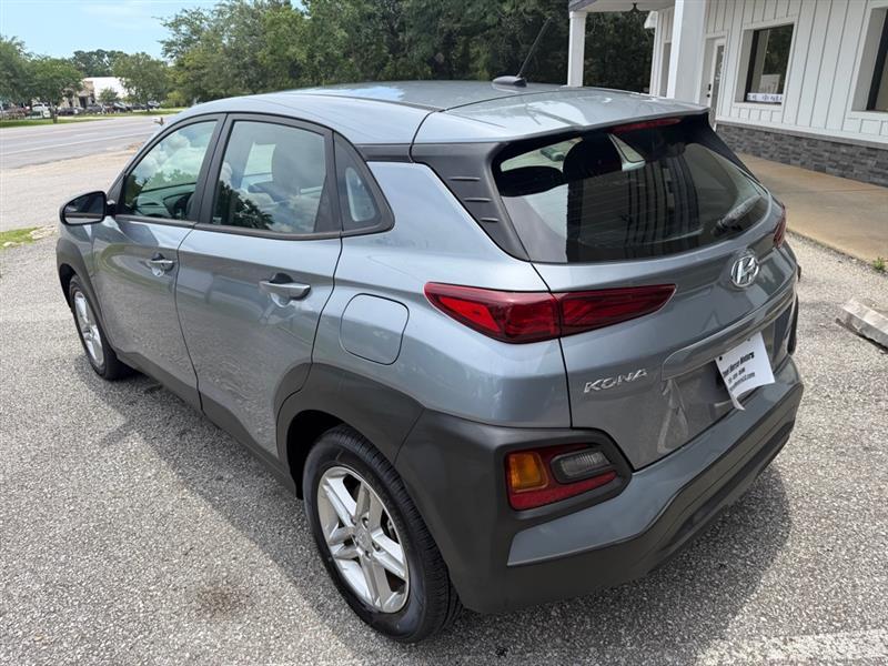 Hyundai Kona SE AWD 2021