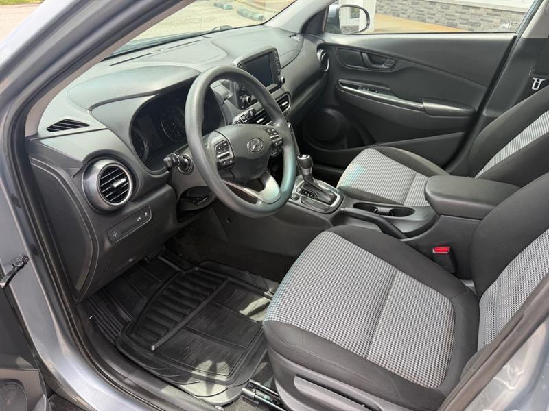 Hyundai Kona SE AWD 2021