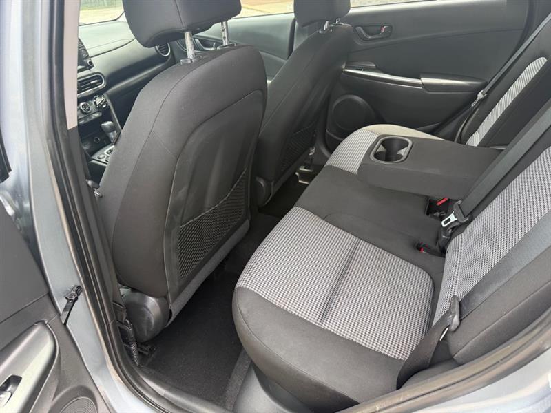 Hyundai Kona SE AWD 2021