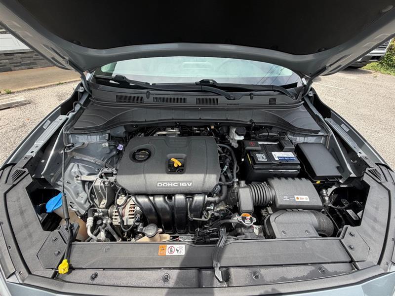 Hyundai Kona SE AWD 2021